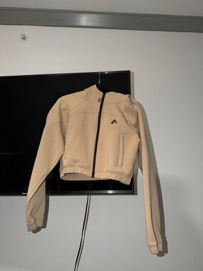 Alphalete Beige Zip-Up Cropped Sweater